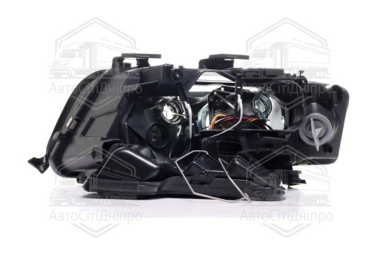 Фара пра. AUDI A6 01-05 (вир-во TYC)