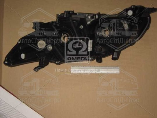 Фара пра. TOY COROLLA 10- (вир-во TYC)