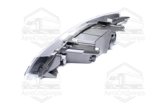 Фара пра. VW POLO 15-(TYC)