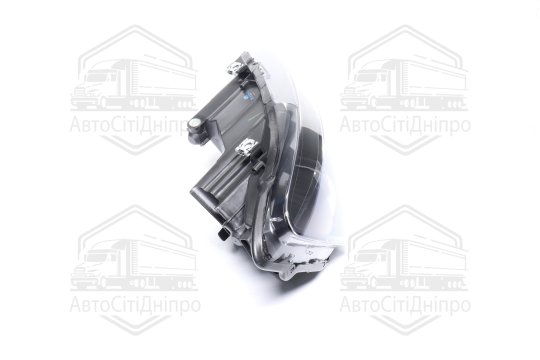 Фара пра. VW POLO 15-(TYC)