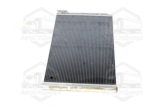 Конденсатор кондиціонера BMW 5 F10-F11-F18 (10-) (вир-во VALEO)