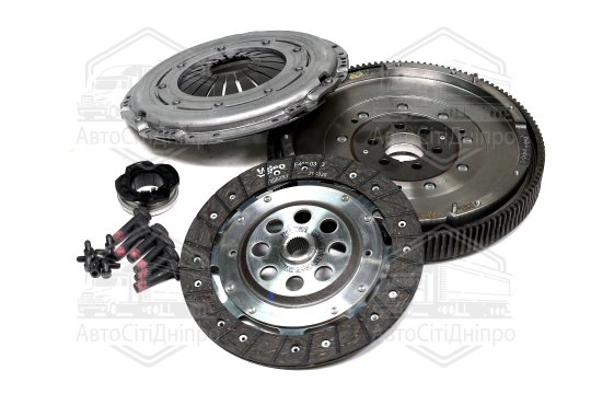 Комплект зчеплення VW GOLF VI 09-13, PASSAT B6 09-10, TRANSPORTER V-VI 09- 1,6-2,0TDI(вир-во VALEO)
