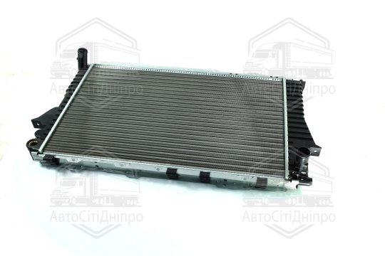 Радіатор охолодження двигуна AI 100/A6 2.6/28 MT 92-97 (Van Wezel)