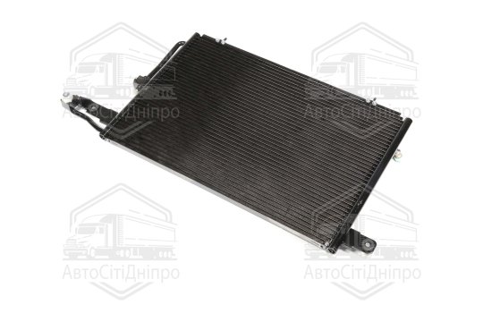 Конденсор кондиціонера AUDI 100/A6 MT/AT 90-97 (Van Wezel)
