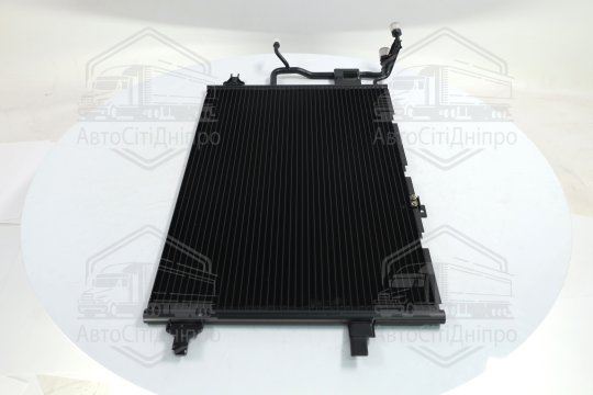Конденсор кондиціонера AUDI A6 25TDi 97-04 (Van Wezel)