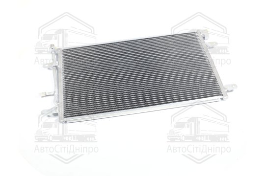 Конденсор кондиціонера AUDI A4 (Van Wezel)