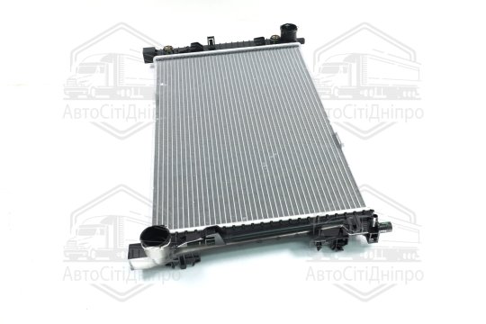 Радіатор охолодження двигуна W203(C) MT/AT +/-AC 00-02 (Van Wezel)