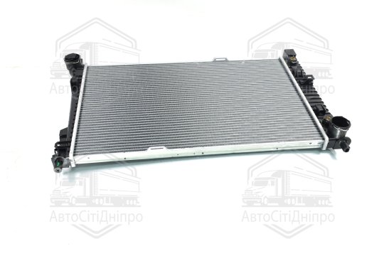 Радіатор охолодження двигуна W203(C) MT/AT +/-AC 00-02 (Van Wezel)