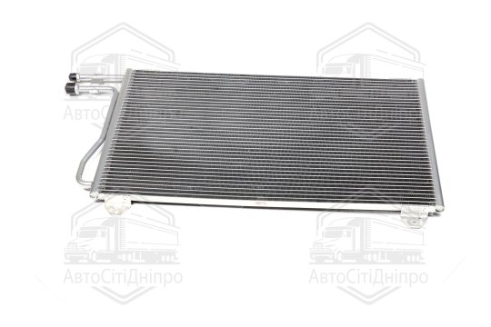 Конденсор кондиціонера MB SPRINT W901 MT/AT 95- (Van Wezel)