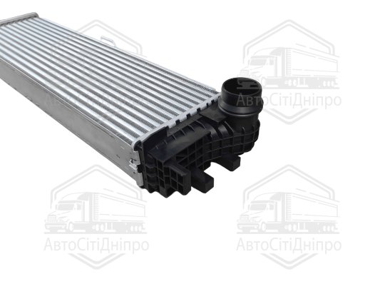 Інтеркулер Vito 14+ 114CDi/200CDi (Van Wezel)