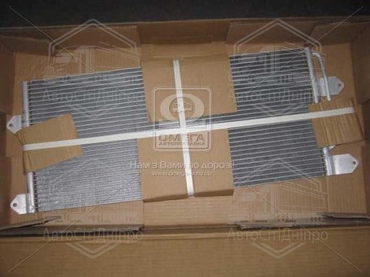 Конденсор кондиціонера COND TRANSPORTER T4 90-00 (Van Wezel)