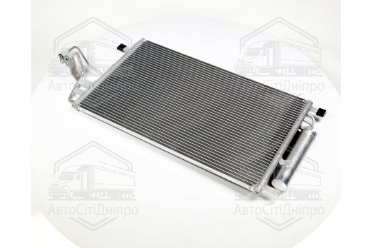 Конденсор кондиціонера TUCSON/SPORTAGE ALL 04- (Van Wezel)