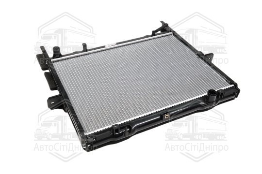 Радіатор охолодження SORENTO 25CRDi MT 02- (вир-во Van Wezel)
