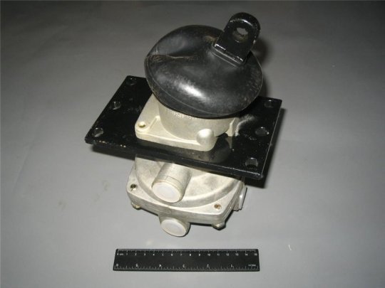 Кран гальм. 2-секц. <ДК>