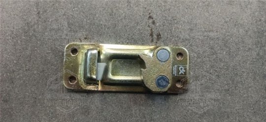 Фіксатор ЗІЛ замка дверей правої <ДК>