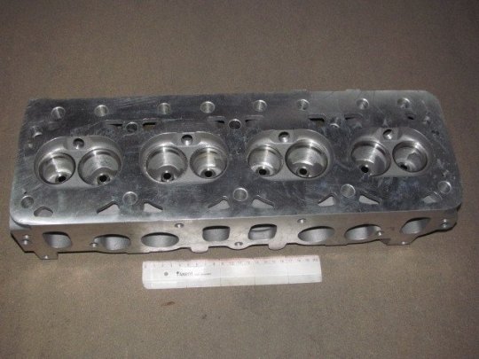 Головка блоку ГАЗЕЛЬ дв. 4215 без клап. <ДК>