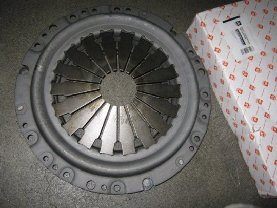 Диск зчепл. натискний ГАЗ 3309,4301,33104 ВАЛДАЙ <ДК>