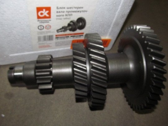 Блок шестерень валу промеж. КПП ГАЗ-53,3307 (під гайку) <ДК>