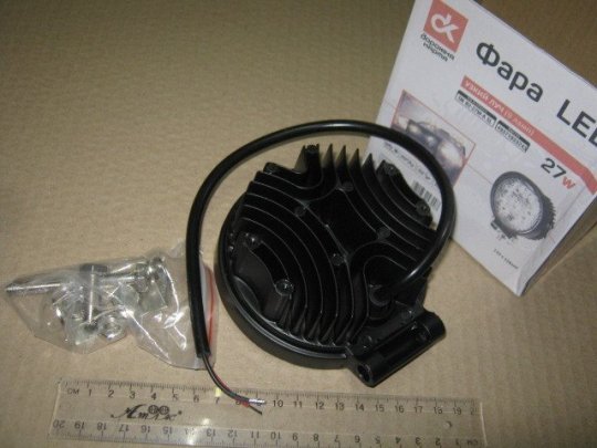 Фара LED кругла 27W, 9 ламп, 110 * 128мм, вузький промінь <ДК>