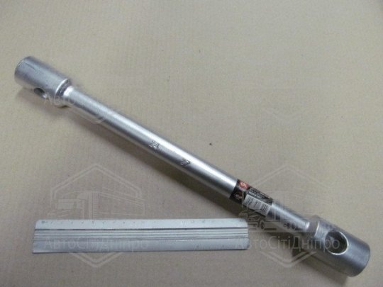 Ключ балонний 24х27 (L= 395, d=22) <ДК>