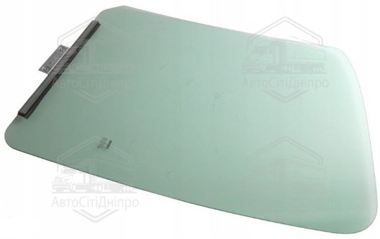 Скло дверей опускне 81626456011 (MAN)