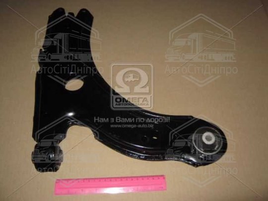 Важіль передній R (з кульовою) Audi A3 96-06 VW Seat Skoda (вир-во CTR)