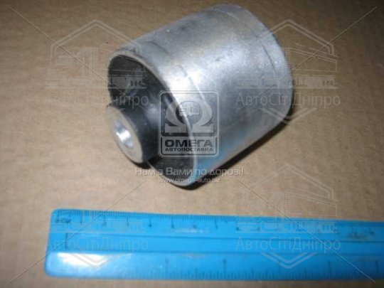 Сайлентблок важеля передня вісь Audi A4 02-09 A6 VW Seat (вир-во CTR)