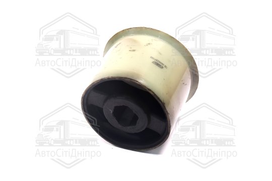 Сайлентблок важеля передня вісь Audi A3 08-13 Q3 Seat Skoda VW (вир-во CTR)