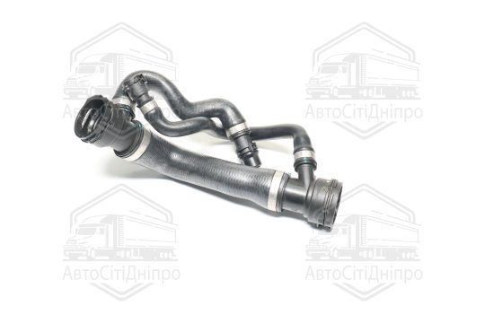 Вигнутий патрубок системи охолодження