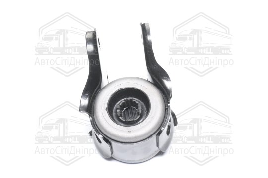 Сайлентблок важеля FORD MONDEO IV, C-MAX, VOLVO S60 II 06- перед. міст зліва (Вир-во LEMFORDER)