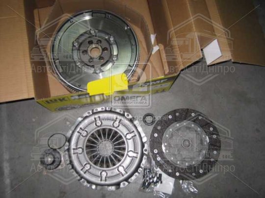 Зчеплення+маховик VW PASSAT, SKODA SUPERB AUDI A6 1,6-1,8-2,0 94-05 (Вир-во LUK)