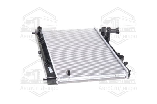 Радіатор охолодження двигуна MAZDA 6 18/20/23 MT 02- (вир-во Nissens)