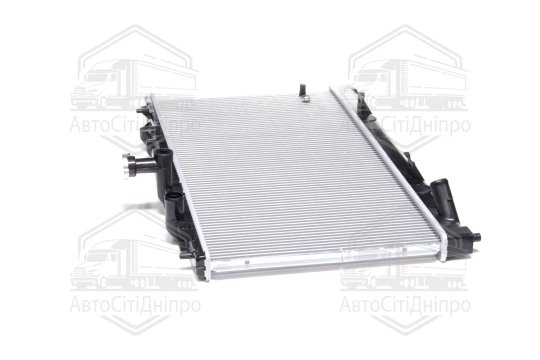 Радіатор охолодження двигуна MAZDA 6 18/20/23 MT 02- (вир-во Nissens)