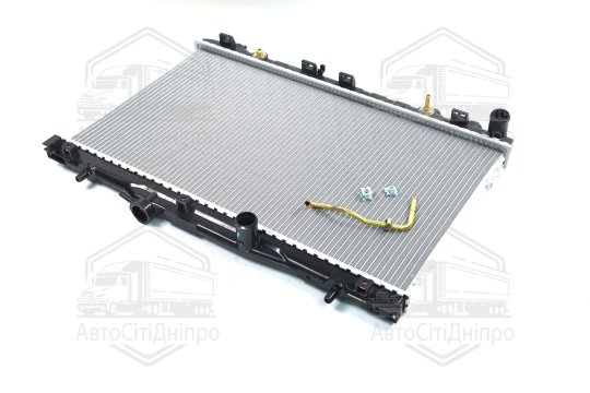 Радіатор охолодження KIA CERATO (LD) (04-) 1.6/2.0 AT (вир-во Nissens)