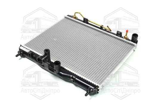 Радіатор охолодження HYUNDAI GETZ (TB) (02-) /AT (вир-во Nissens)