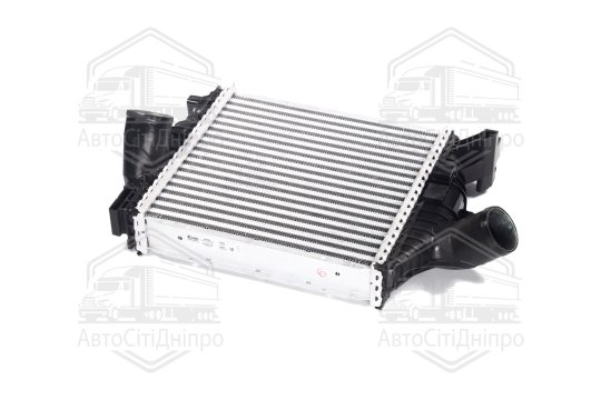 Інтеркулер MERCEDES VITO IW 638 (96-) (вир-во Nissens)