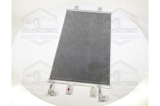 Конденсер кондіционера NISSAN Primastar 03- (вир-во NRF)