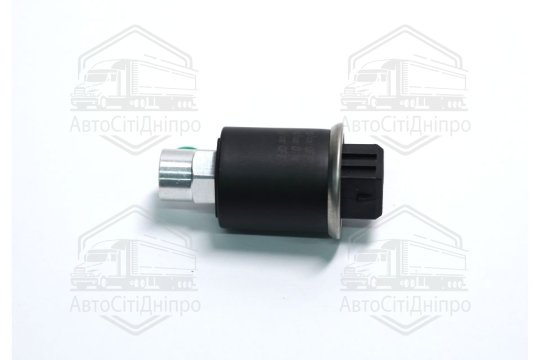 Датчик тиску кондиціонера VW Golf 1.4 98- (вир-во NRF)