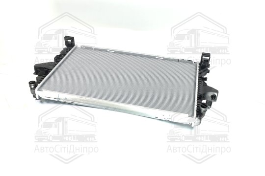 Радіатор охолодження двигуна VW Transporter 2.5D 03- (вир-во NRF)