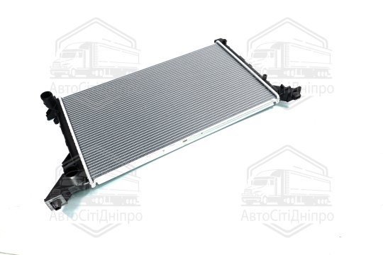 Радіатор охолодження двигуна VW LT 28 96- (вир-во NRF)