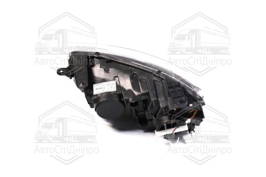 Фара права Duster II