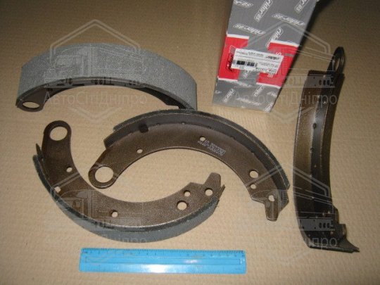Колодка гальмівна ГАЗ 3110 задня компл. (2 з довгими + 2 короткими накладкам) (RIDER)