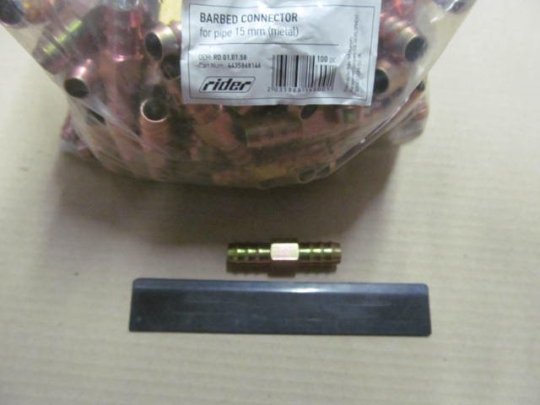 З'єднувач пневматичний d14-14 ялинка прямий сталь (RIDER)