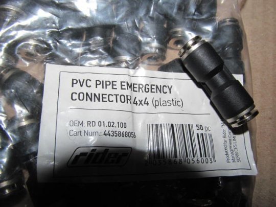 З'єднувач пневматичний D4-4 цанговий прямий пластик-сталь (RIDER)