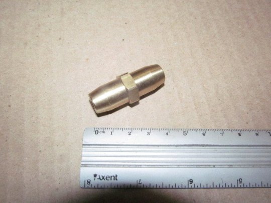 З'єднувач пневматичний D6-6 з накидною гайкою прямий латунь (RIDER)