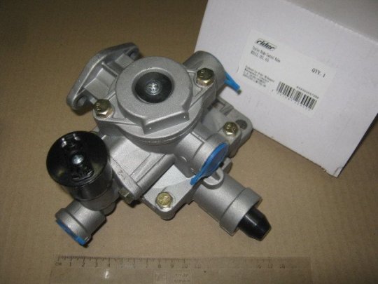 Повітророзподільник гальмівний MAN, RVI, VOLVO напівпричіп BPW, SAF з клапаном розгальмовування (RIDER)