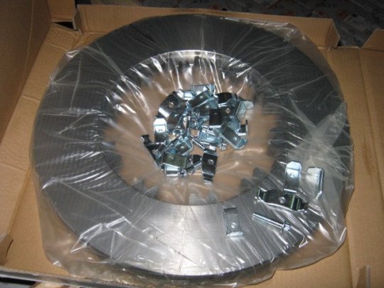 Диск гальмівний (під клини) (з монтажним комплектом) DAF CF65/75/85,XF95 (RIDER)