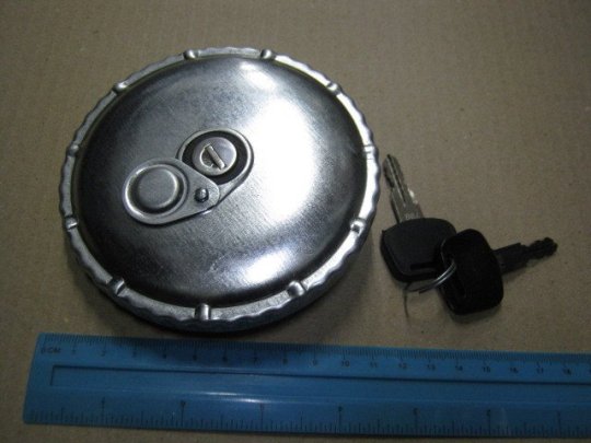 Кришка бака паливного 80 мм. (оцинкування з ключем) (RIDER)