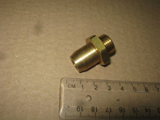 З'єднувач пневматичний D8 різьбовий-з накидною гайкою прямий М16х1.5 латунь (RIDER)