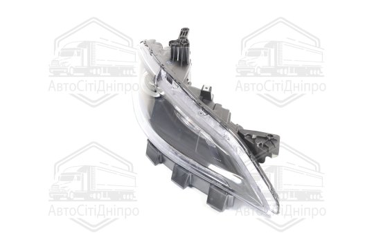 Фара пра. CHRYSLER 200 14-17 (TYC)